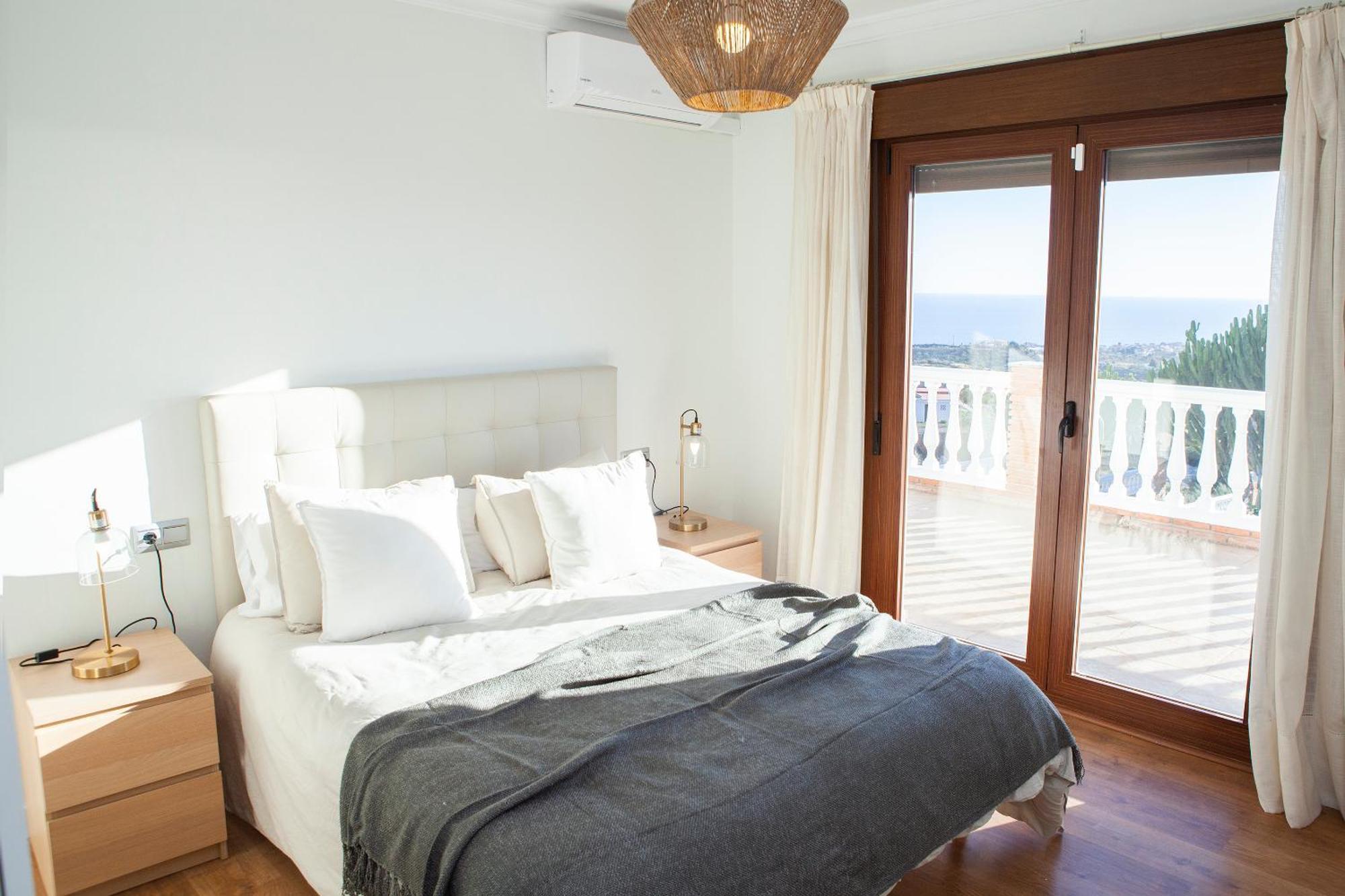 Villa El Palomar Azul With Pool And Sea View Benajarafe Exterior foto